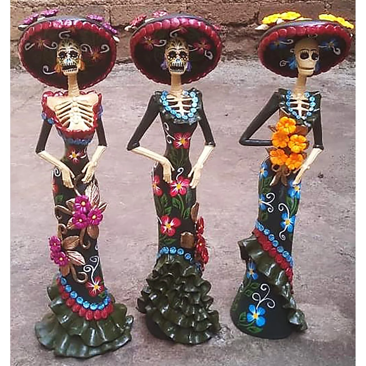 Talavera Catrina Statue - Image 3